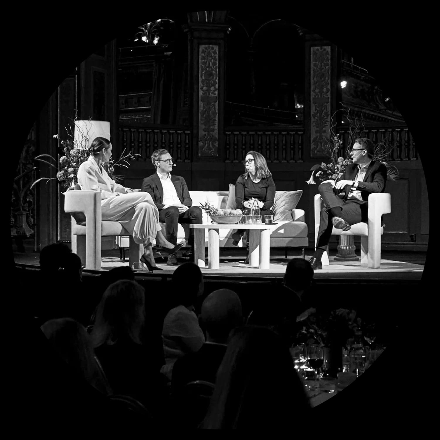 Paneldiskussion på Finance Arena & Awards