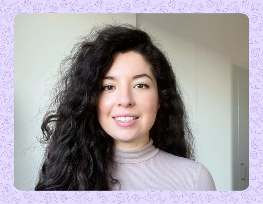 Leslie Vargas - Consultant Stories