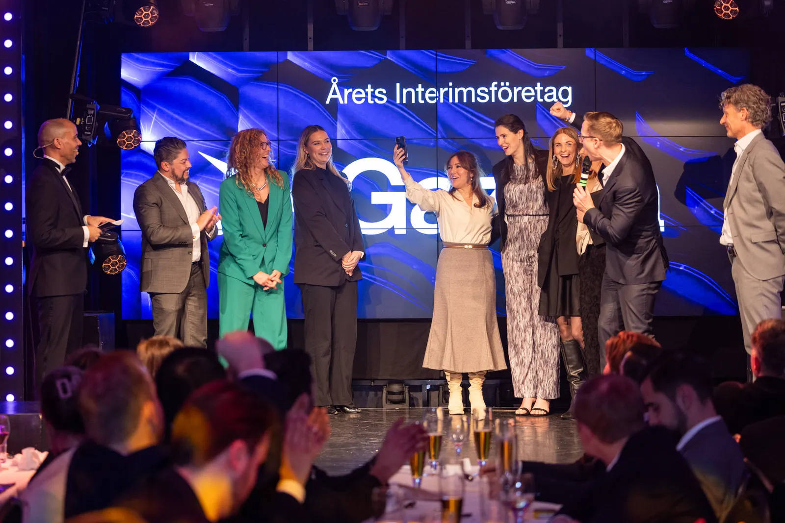 Gazella-teamet firar utmärkelsen Årets Interimsföretag